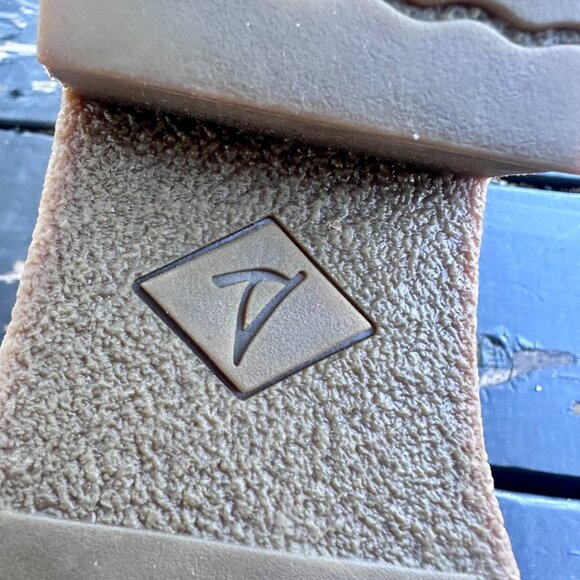 Sperry Dusty Brown Suede Boots – Effortless Classic Style 🤎✨ - Picture 14 of 15